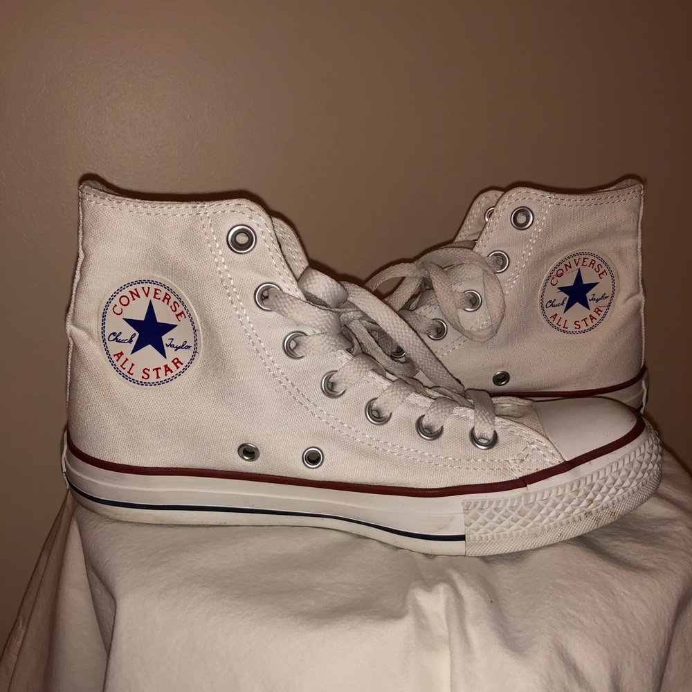 Converse Chuck Taylor High Top white sneakers